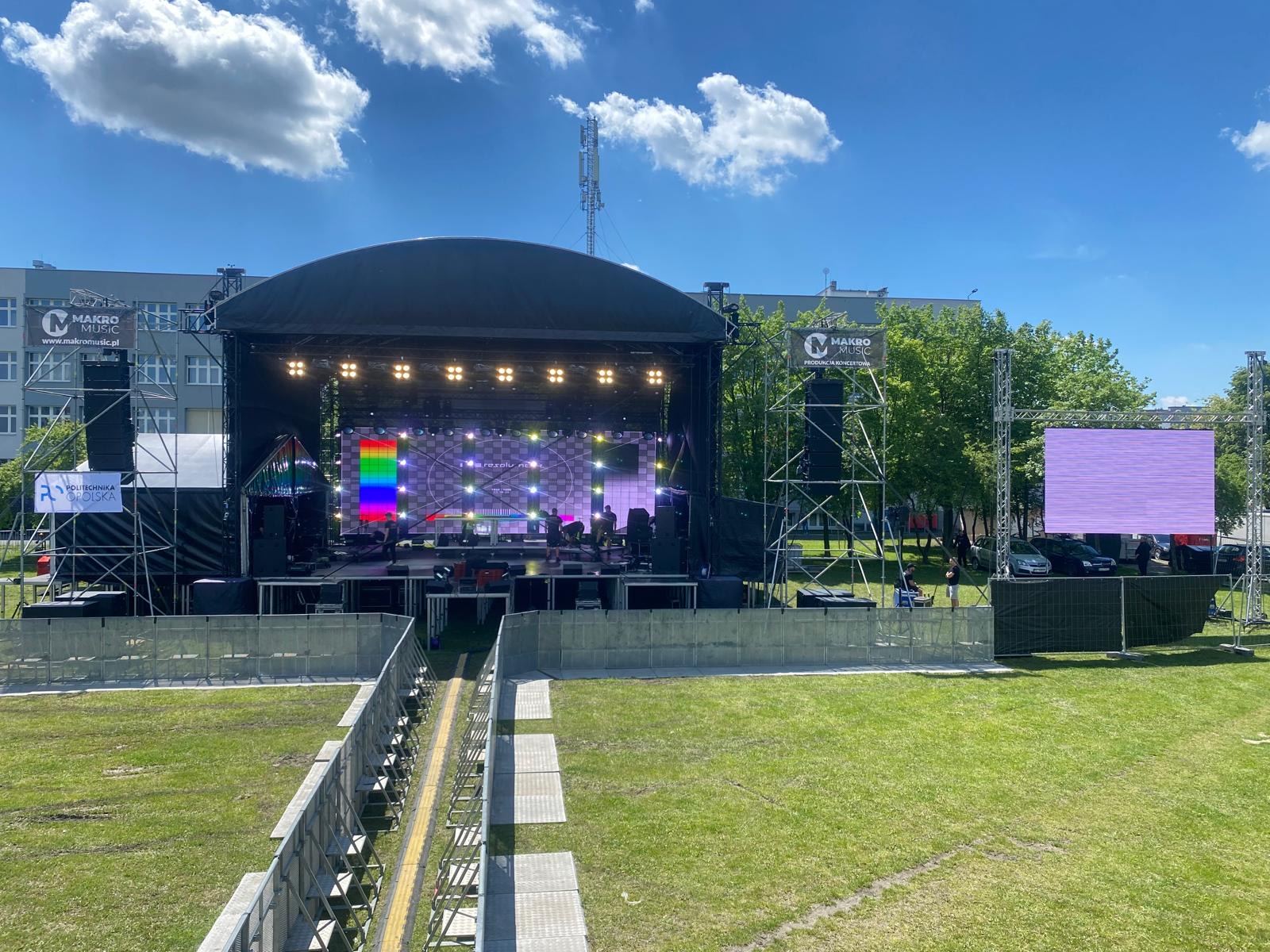 Plenerowa scena festiwalowa